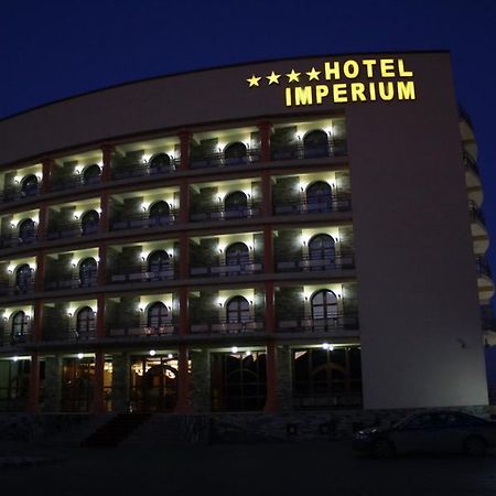 Hotel Imperium Сучеава Екстериор снимка
